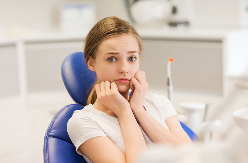 anxious girl at the dentist