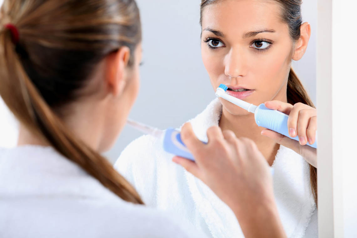 Should I Get an Electric Toothbrush? (pros & cons)